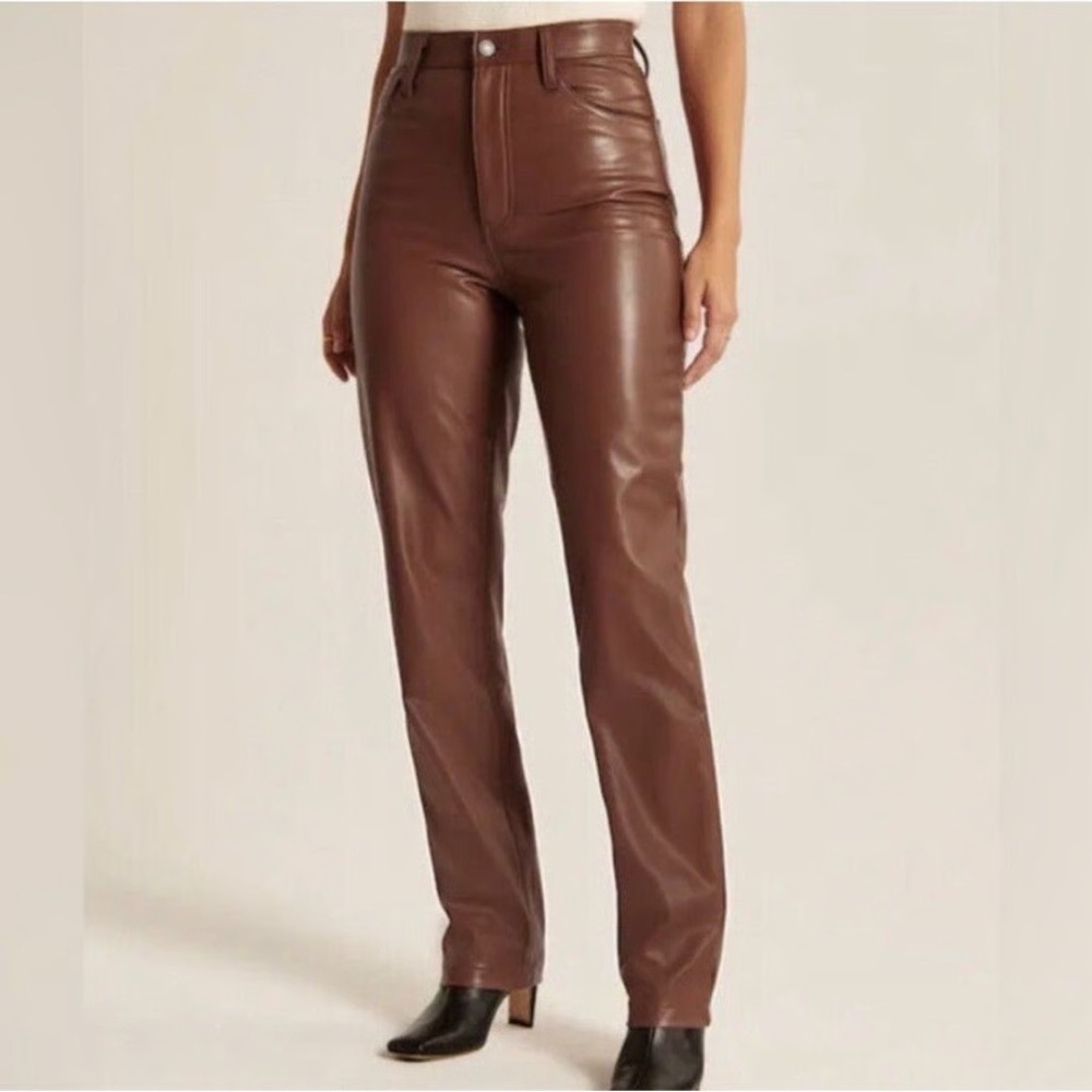 ABERCROMBIE & FITCH Brown Vegan Leather, The 90s Ultra High Rise (US 25)